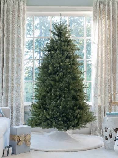 7.5 Ft Christmas Tree Prelit 650 Lights. Full Realistic Artificial Fir Green Xmas